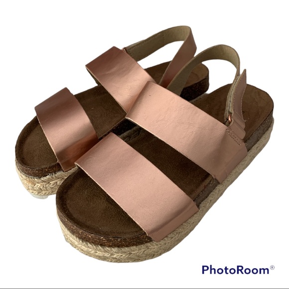 Pierre Dumas Shoes - Pierre Dumas Rose Gold Flatform Wedge Sandals